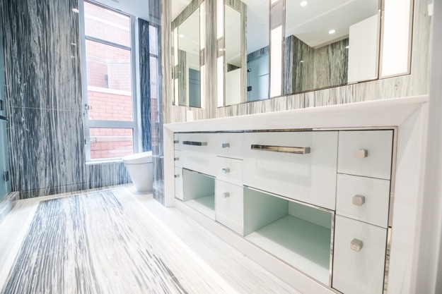 11Meticulous kitchens, vanities & medicine cabinets on the upper east side.